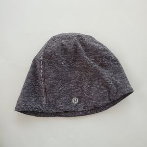 lululemon out run beanie grey